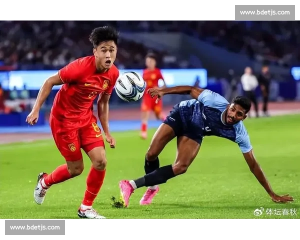 国家队关键战告捷新阵容亮相展现团队凝聚力备战大赛前景被看好 国家队关键战告捷新阵容亮相展现团队凝聚力备战大赛前景被看好