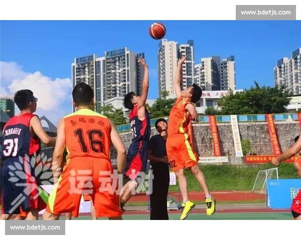 争冠形势明朗下豪强对决进入白热化阶段多队命运迎来终极考验时刻将至