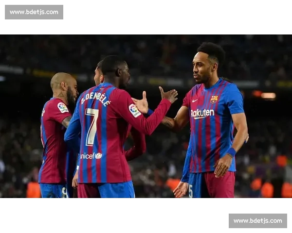 围绕当前联赛积分形势变化解析争冠与保级走势及后续走势研判深度