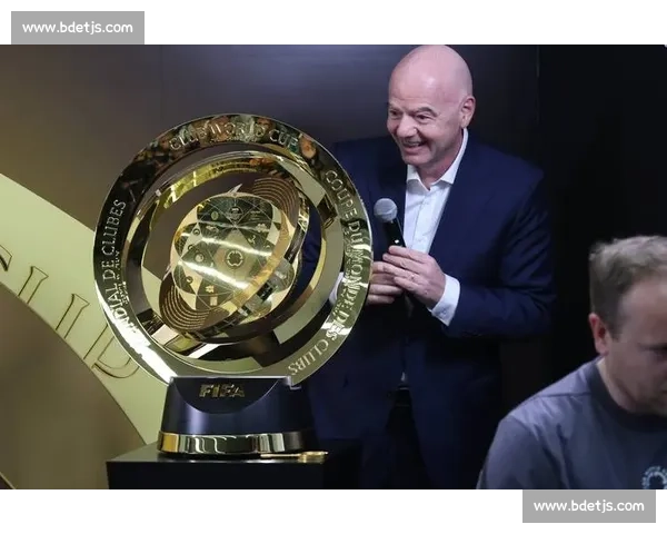 主场决战球票火速售罄引发球迷热情狂潮全城期待巅峰对决即将上演 主场决战球票火速售罄引发球迷热情狂潮全城期待巅峰对决即将上演