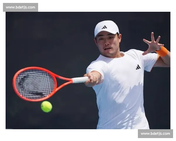 澳网公开赛聚焦全球网球新势力与传奇对决的时代篇章年度盛会舞台 - 副本 - 副本